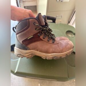 Big Kid hiking boots